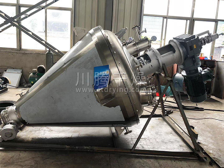 LZG系列錐形螺帶真空干燥機(jī)